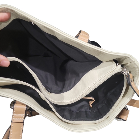 Giani Bernini Colorblock Faux Pebble Leather Tote - Picture 6 of 7